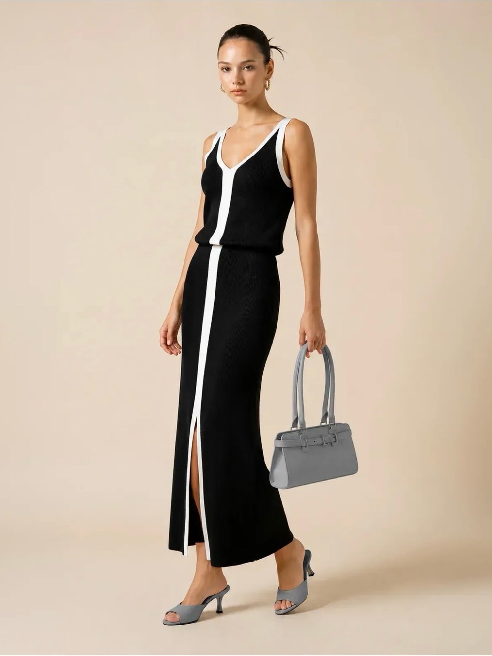 COMMENSE CONTRAST TRIM Black & White V-Neck Knit Maxi Dress